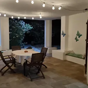 https://appartamento-in-villa-con-vista-panoramica-mare-e-monti.in-sardinia.net